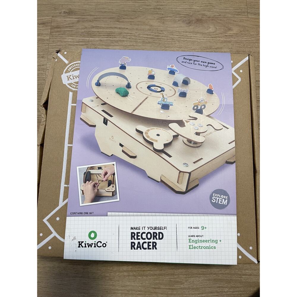 KiwiCo Kiwi Crate Science Kit Record Racer Building set Engineering racetrack